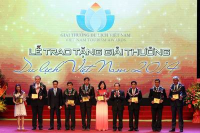 Lễ trao Giải thưởng Du lịch Việt Nam năm 2014.